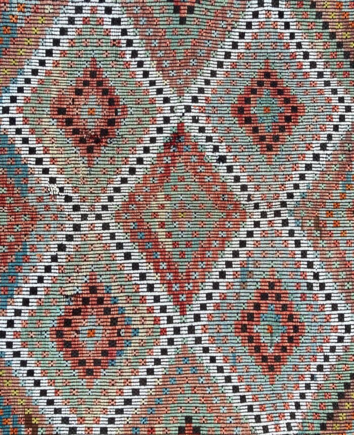 Uşak Kilimi oldcarpetrug.com
