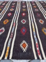 Uşak Kilimi oldcarpetrug.com