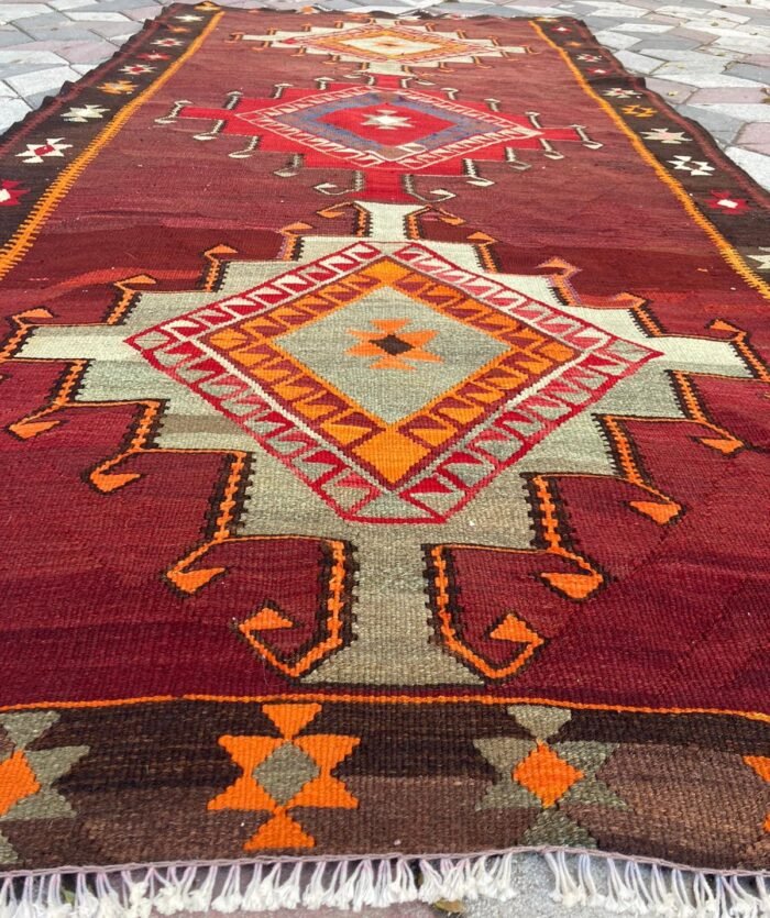 Kars Kilimi oldcarpetrug.com