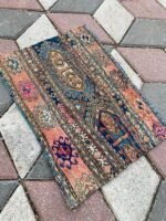 Adana Beşik Kilimi oldcarpetrug.com