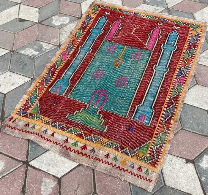 Denizli Kilimi oldcarpetrug.com