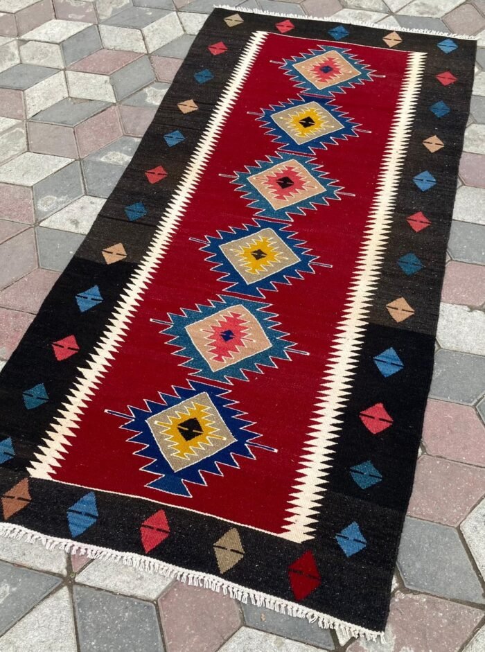 Kula Kilim Yolluk oldcarpetrug.com