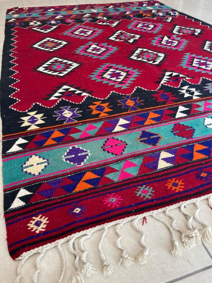 Dursunbey Kilimi oldcarpetrug.com